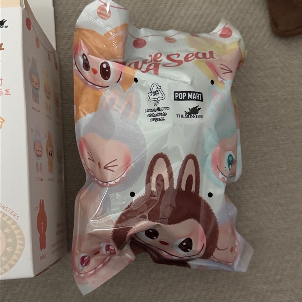 LABUBU HAVE A SEAT Vinyl Plush Blind Box Mystery Un-Opened In The Bag!!! - Picture 2 of 6